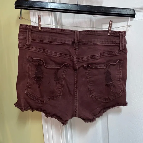 Daytrip High Rise Shorts - Picture 2 of 5